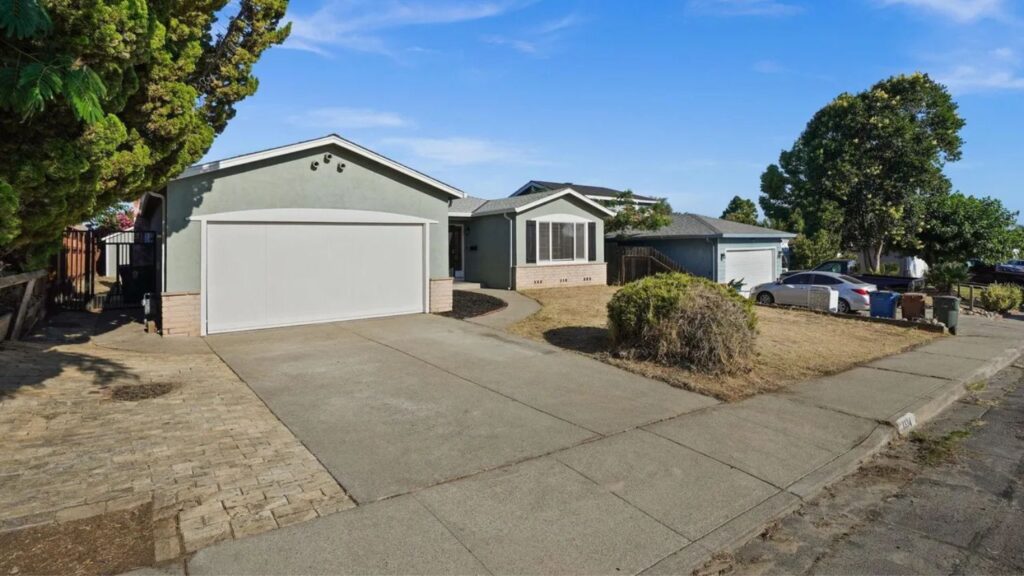1334 Aster Dr, Antioch, CA 94509 2